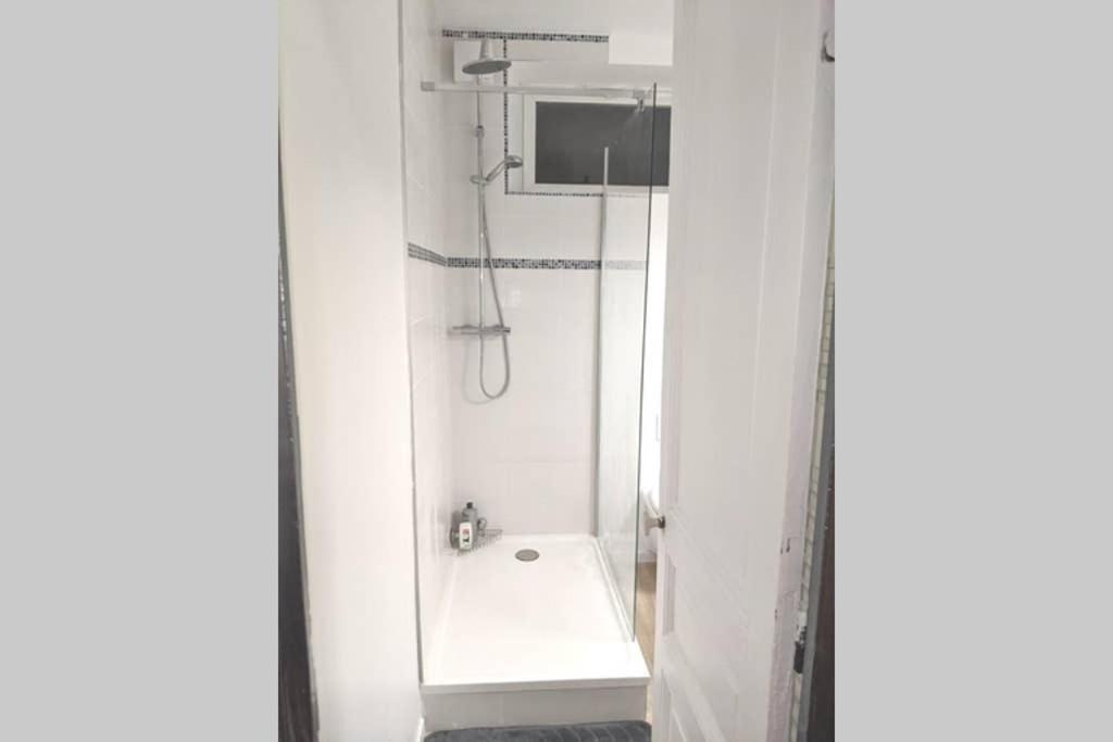 T3 Meuble Et Tout Equipe Valence Proximite De La Gare 외부 사진